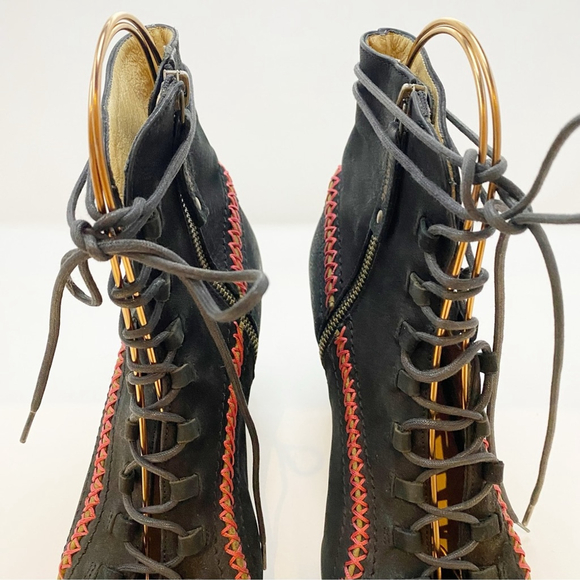 John Fluevog Angelou Open Toe Platform Bootie 7 | Avant-Garde Designer Shoe - Picture 8 of 17